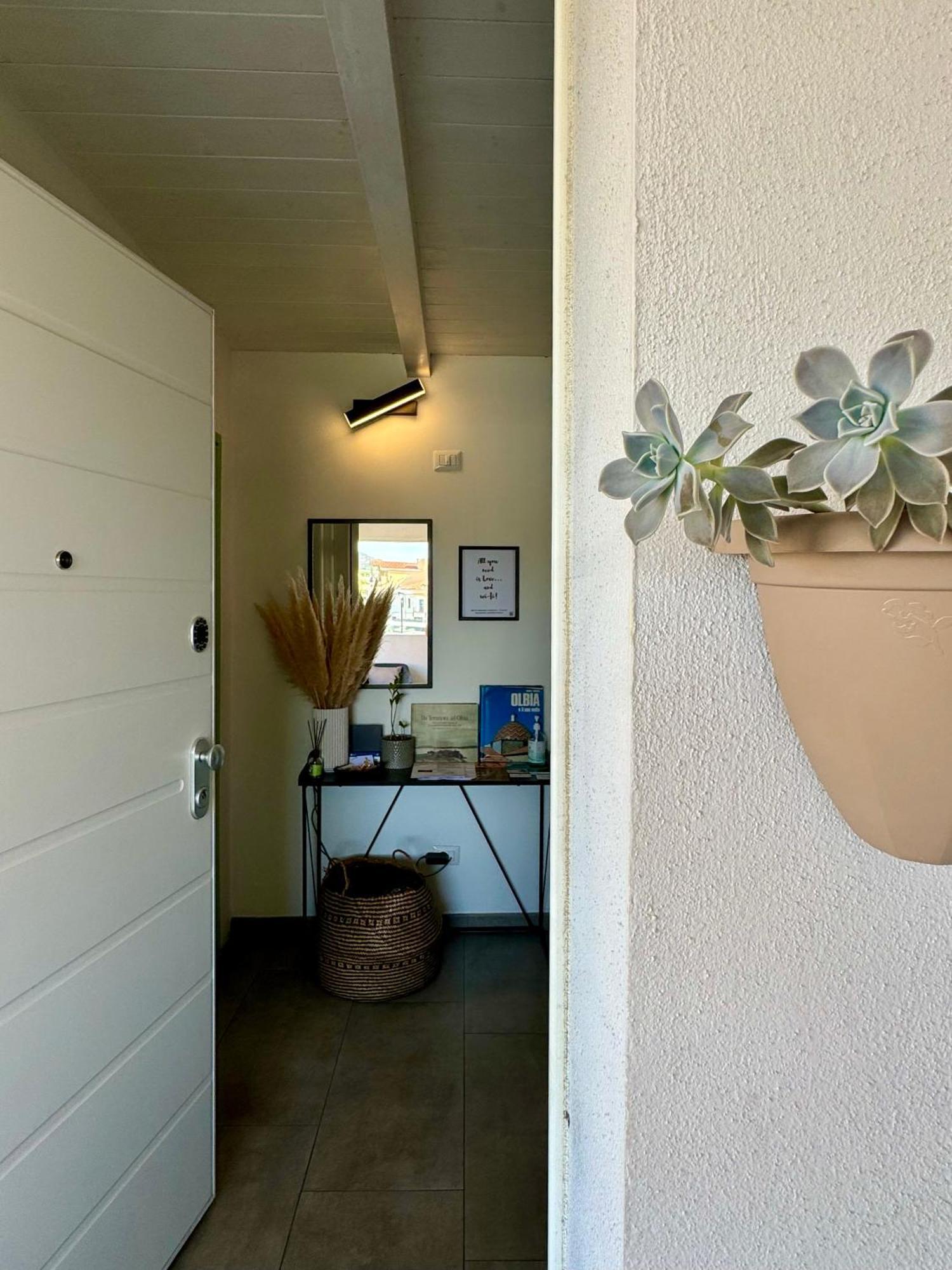 Citroom - Green City Rooms Olbia Zewnętrze zdjęcie